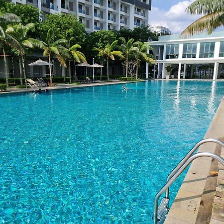 Apartamento Retreat At Cybersquare Cyberjaya Exterior foto